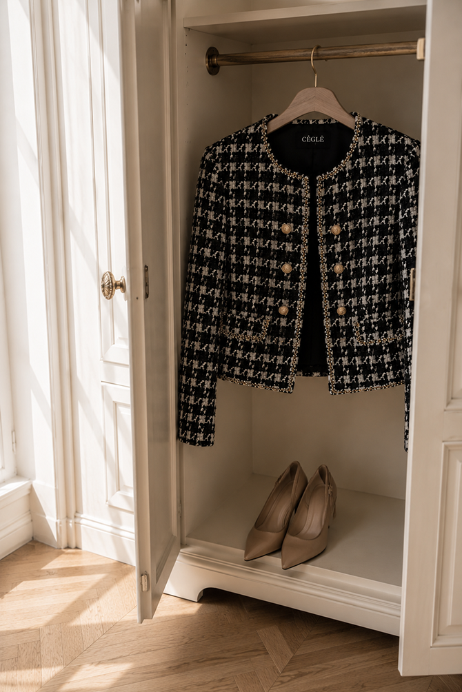 How to Build a Timeless Capsule Wardrobe for Special Occasions